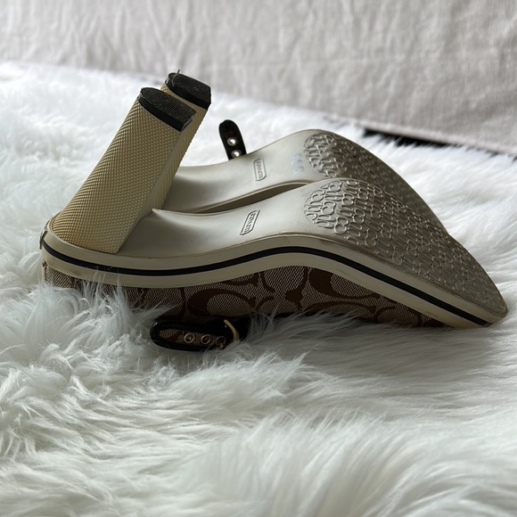 Coach Mary Janes size 9  Original Canvas signature Jacquard - Picture 5 of 6